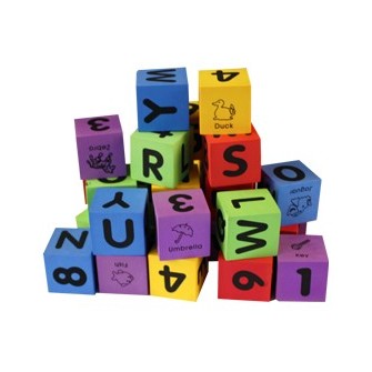 SET 30 CUBOS FOAM (ALFABETO Y NUMEROS)